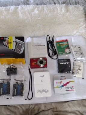 Kodak Red Compact Camera with White Pringo Pocket Printer and Accessories Lot